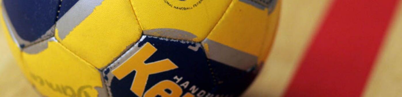 Handball, Fotograf: Armin Kübelbeck, CC-BY-SA, Wikimedia Commons